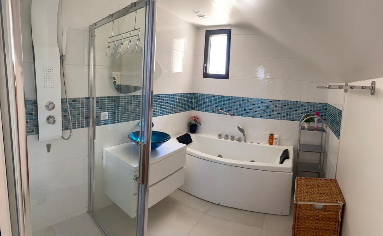 Willa Double Tree House Chatou Zewnętrze zdjęcie